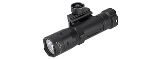 FAST301R-BK TACTICAL 800-LUMEN PICATINNY WEAPON LIGHT (BK) FAST301R-BK TACTICAL 800-LUMEN PICATINNY WEAPON LIGHT (BK)