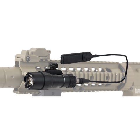 L002 500 Lumen Tactical LED Flashlight w/ Pressure Pad (BLACK)