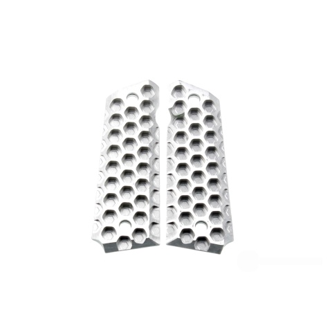 Atlas Custom Works Aluminum Grip Panel for 1911 Series Pistols (Silver/Honeycomb)