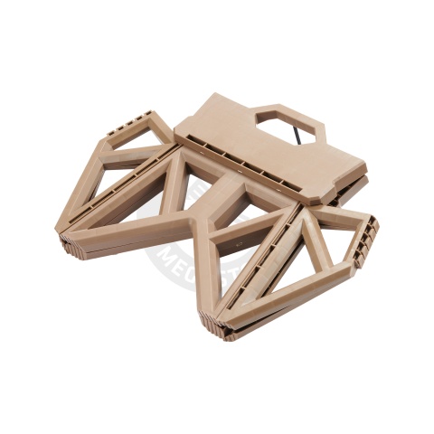 FMA Handiness Folding Chair