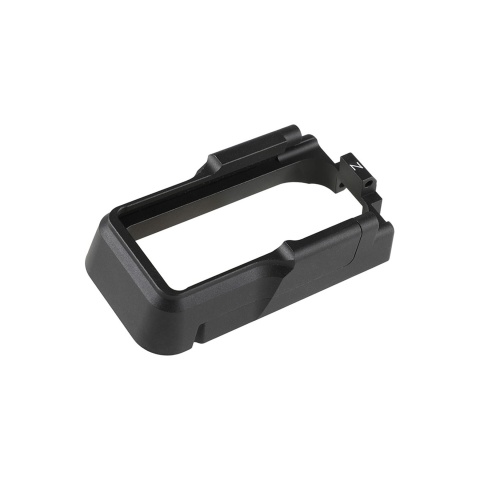 Atlas Custom Works Adaptive Magwell for M4 AEG Rifle (Color: Black)