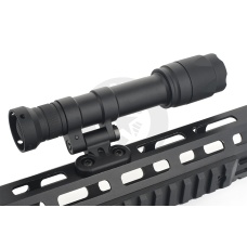 ACW M640C Scout Light Pro - 640 Lumens