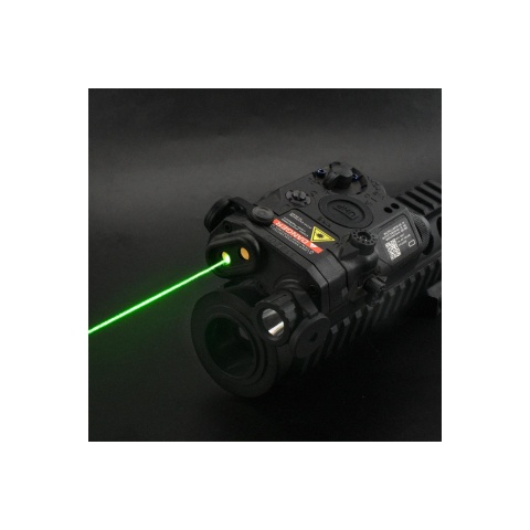 ACW LA-5C Illuminator w/ Flashlight, Visible and IR Green Laser PEQ-15 - Dark Earth