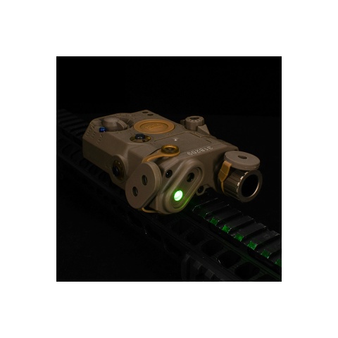 ACW Dummy LA-5C PEQ15 Box with Green Laser - Dark Earth