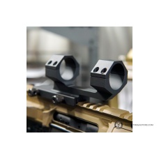AIM Sports 30mm Cantilever Scope Mount (Color: Black)