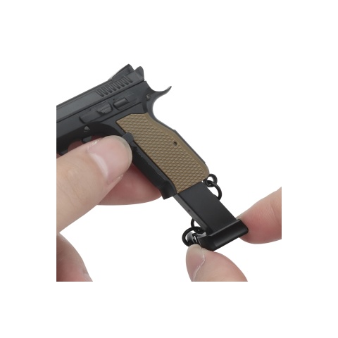 Tactical Detachable Mini Pistol Keychain with Holster (Color: Black)