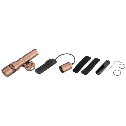 Opsmen FAST 502R WeaponLight 800-Lumen Flashlight for M-LOK - TAN