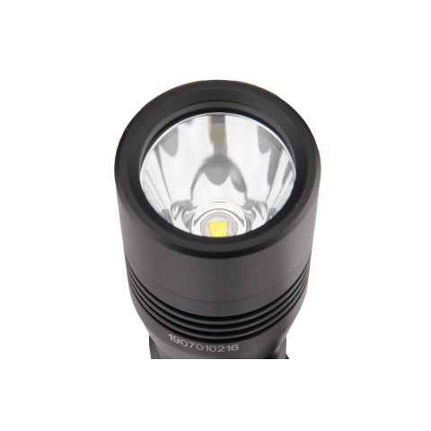 Opsmen FAST 502R WeaponLight 800-Lumen Flashlight for Picatinny Rail - BLACK