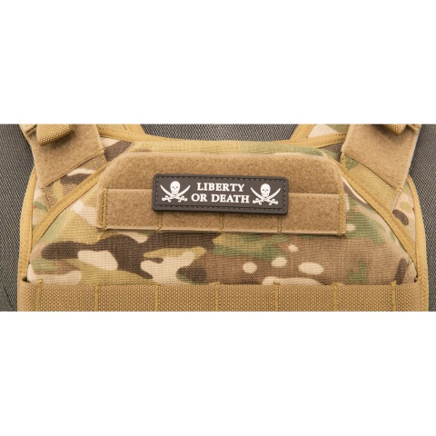 Liberty or Death Pirate Skull PVC Patch (Color: Black)