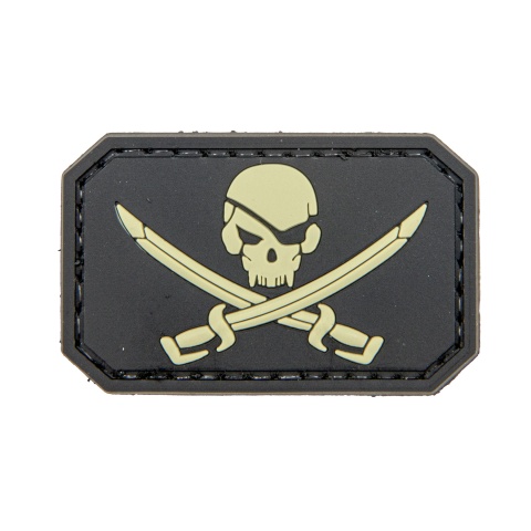 Pirate Skull PVC Patch (Color: Black)