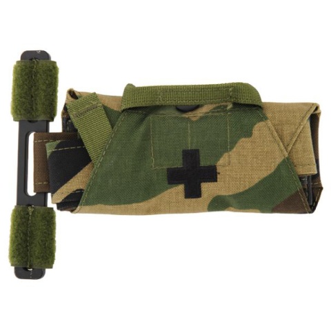 Lancer Tactical Airsoft QH Application Tourniquet Prop - WOODLAND