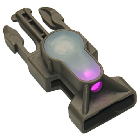 AMA Airsoft Pink LED Strobe QR Buckle Light - FOLIAGE GREEN
