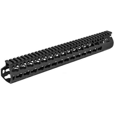 AMA Tactical 13