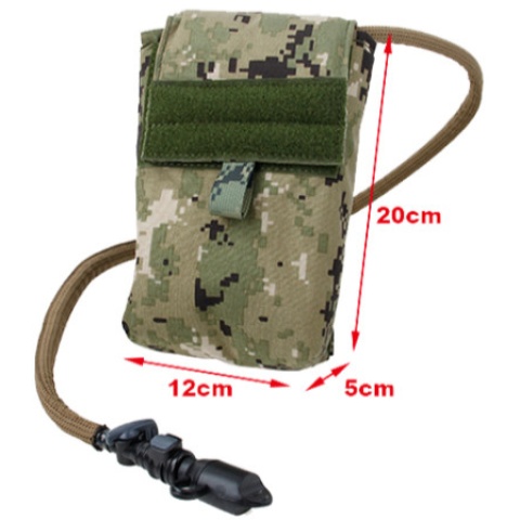AMA 500D Nylon 27 oz Hydration Pouch w/ MOLLE Straps - WOODLAND DIGITAL