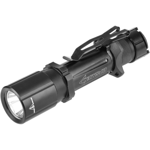 OPSMEN Tactical 1000-Lumen Strobe Flashlight - BLACK