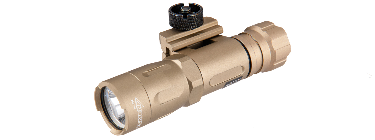 OPSMEN TACTICAL 800-LUMEN PICATINNY WEAPON LIGHT - TAN - Click Image to Close