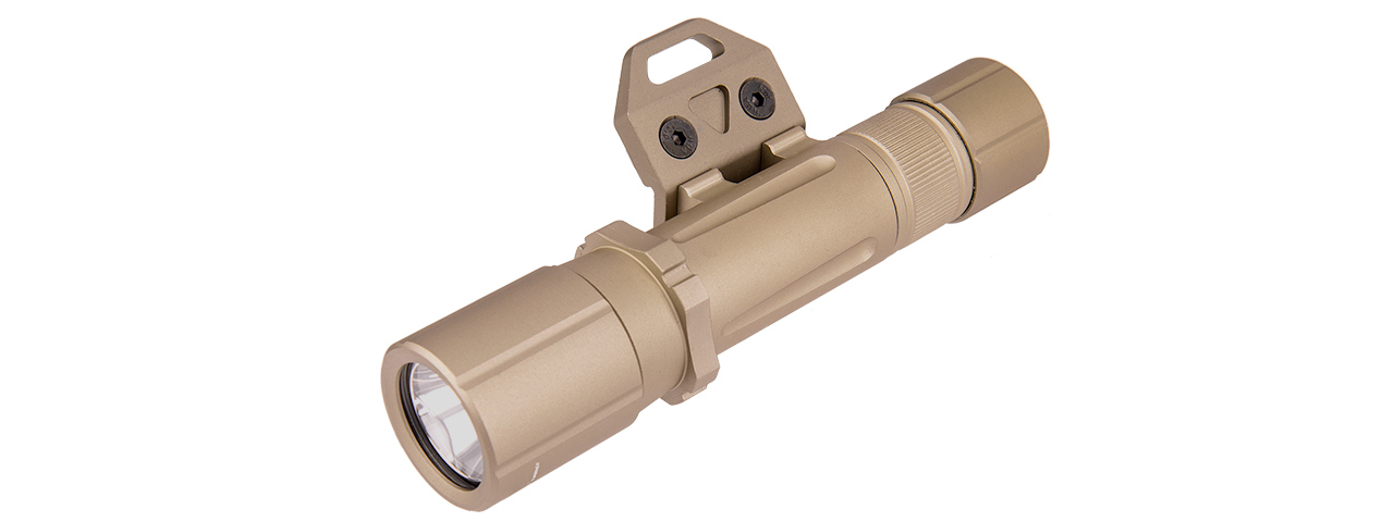 FAST501M-TN TACTICAL 1000-LUMEN M-LOK WEAPON LIGHT (TAN) - Click Image to Close