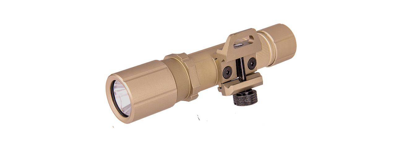 FAST501R-TN TACTICAL 800-LUMEN PICATINNY WEAPON LIGHT (TAN) - Click Image to Close