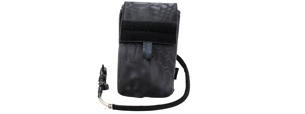 AMA 500D NYLON 27 OZ TACTICAL HYDRATION POUCH W/ MOLLE ATTACHMENT - TYP - Click Image to Close