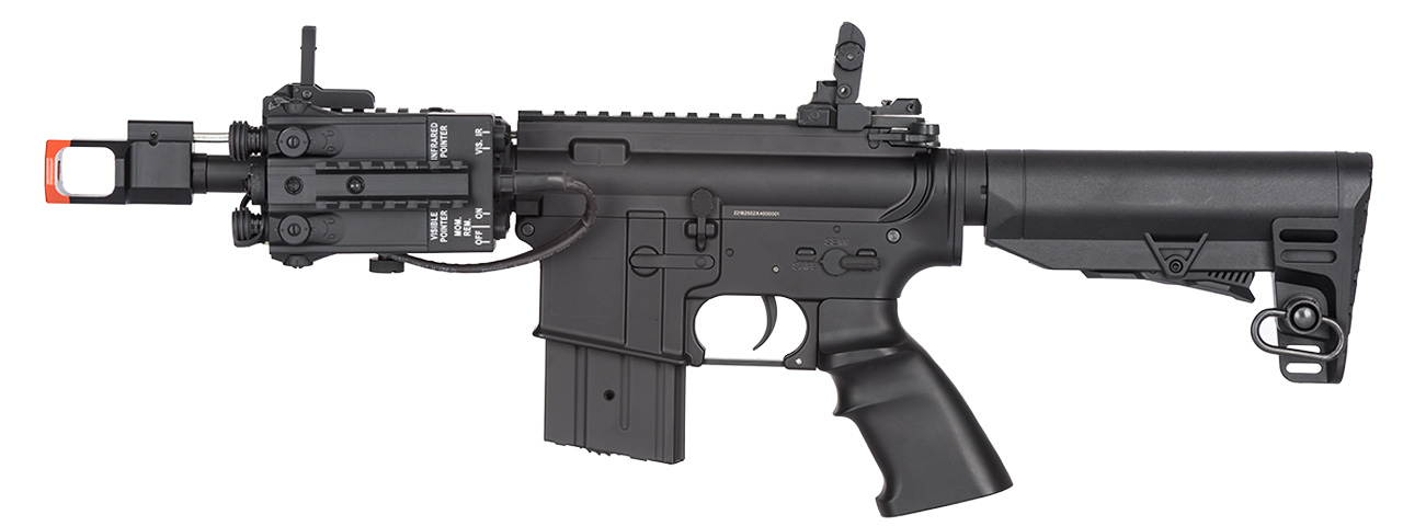 F6630 M4 CQB "TANKER" FULL METAL GEARBOX AEG W/ INTEGRATED METAL RAIL SYSTEM (BLACK) - Click Image to Close