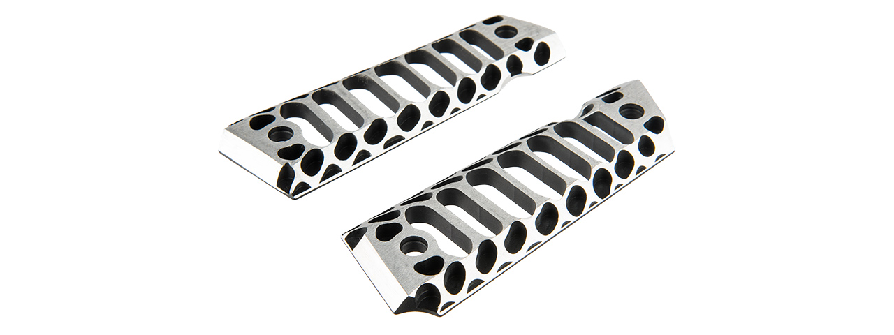 ATLAS CUSTOM WORKS SKELETONIZED COBRA AIRSOFT PISTOL GRIP COVERS FOR M1911 GBB (SILVER/BLACK) - Click Image to Close