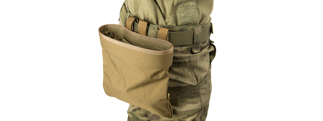 Flyye Industries MOLLE Roll-Up Drop Dump Pouch (COYOTE BROWN) - Click Image to Close