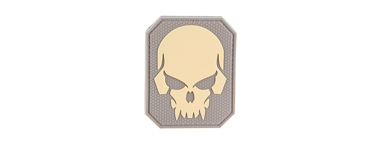 G-FORCE LARGE PIRATE SKULL PVC PATCH - Click Image to Close