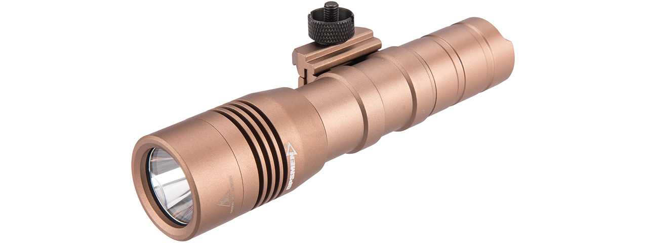 Opsmen FAST 502R WeaponLight 800-Lumen Flashlight for Picatinny Rail (TAN) - Click Image to Close