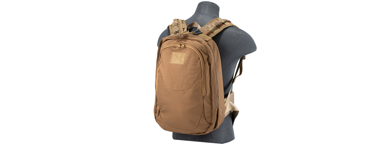 G-Force Dual Purpose Tactical Backpack & Vest (Color: Tan) - Click Image to Close