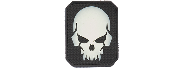 AC-389C PIRATE SKULL PVC PATCH (COLOR: GLOW IN DARK WHITE & BLACK) - Click Image to Close