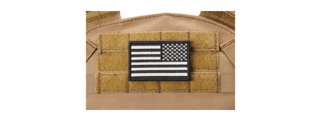 Embroidered Reverse US Flag Morale Patch (Color: White)