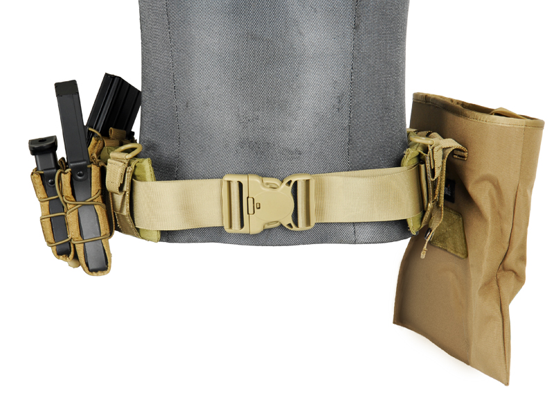 AC-236KM MOLLE BATTLE BELT (COLOR: KHAKI) SIZE: MEDIUM - Click Image to Close