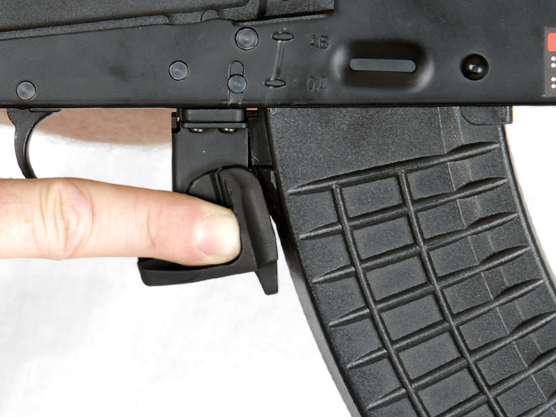 AC-500B AK-74 Mag Release - Black - Click Image to Close