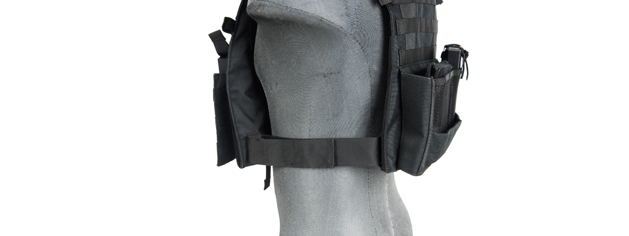 CA-311B2 69T4 Tactical Vest w/ Triple Inner Mag Pouch (Black) - Click Image to Close