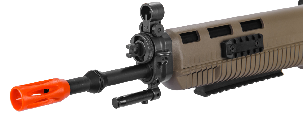 ICS ICS-55 SG-551 LB, Dark Earth