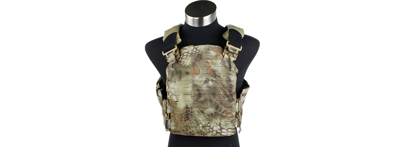 AMA Laser Cut Airsoft Tactical Vest w/ Molle Webbing (MLD) - Click Image to Close