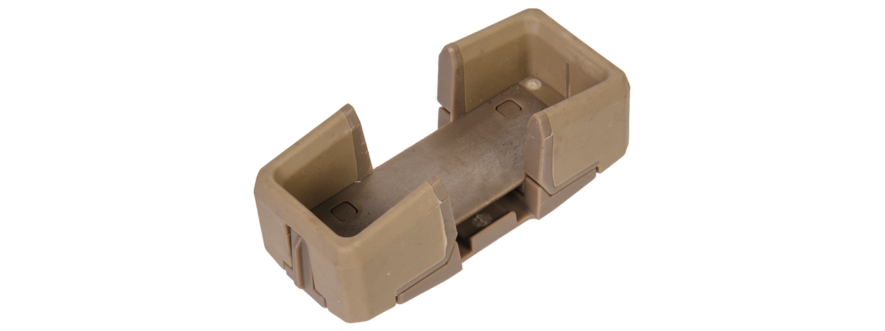 CA-1098T SMR DUST-E MAG COVER ATTACHMENT(DE)