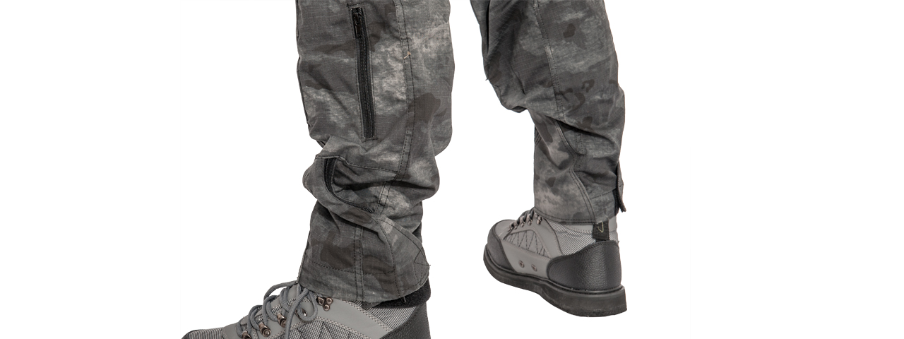 RUGGED COMBAT UNIFORM SET w/ SOFT SHELL PADDING (AT-LE), XL - Click Image to Close