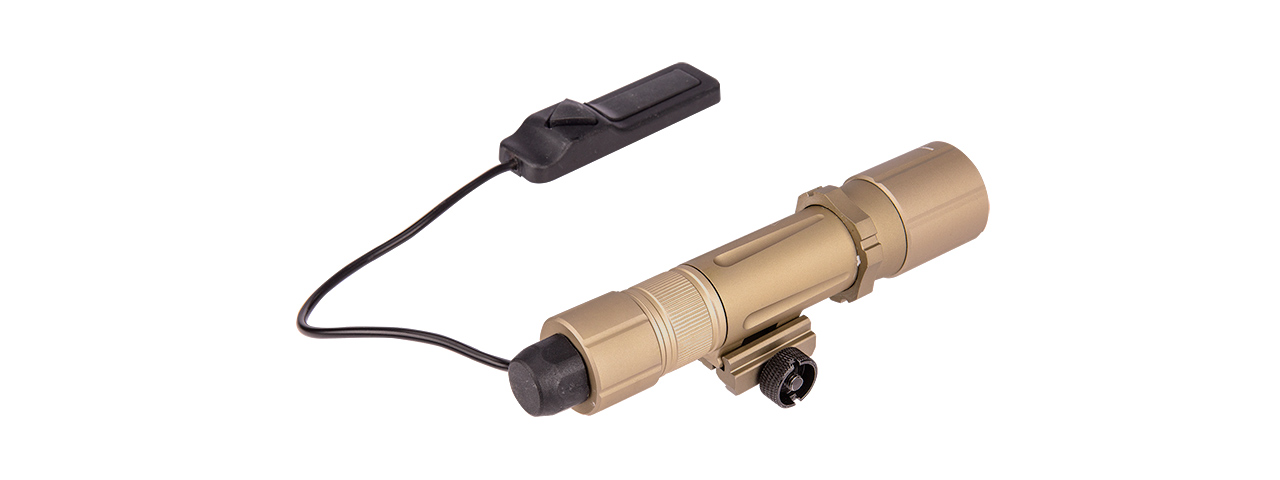 FAST501R-TN TACTICAL 800-LUMEN PICATINNY WEAPON LIGHT (TAN) - Click Image to Close