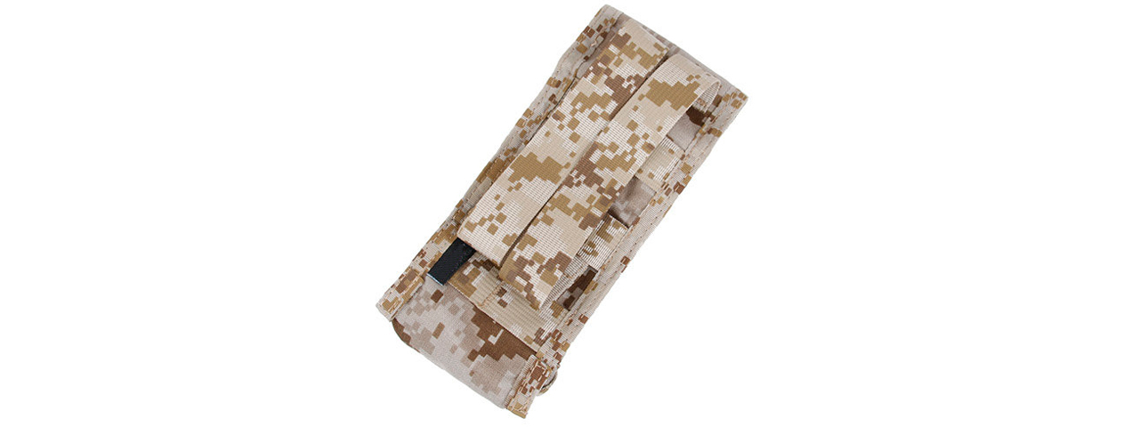 T2491-DD C DOUBLE M4 VERTICAL POUCH (DESERT DIGITAL)