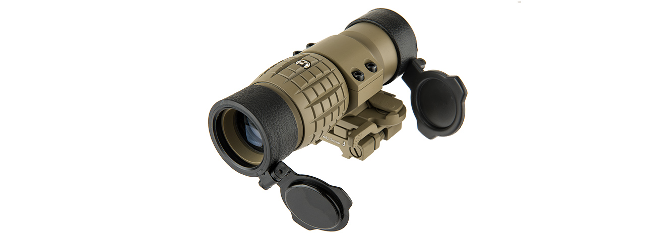 LANCER TACTICAL 1 - 3X ADJUSTABLE MAGNIFIER W/ QD MOUNT (TAN)