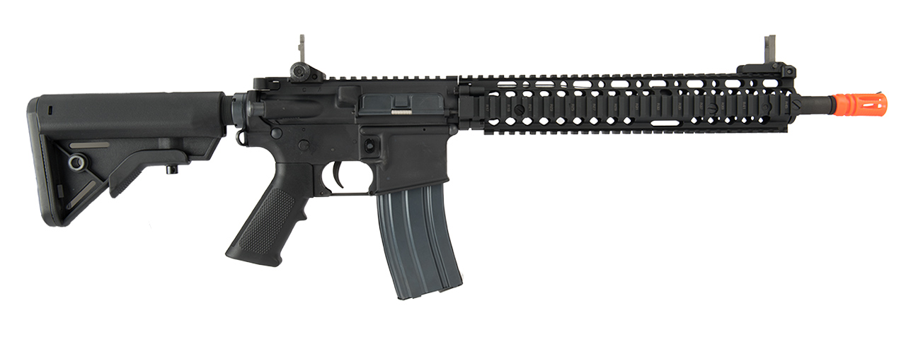 E&L AIRSOFT AR SOPMOD II AEG - PLATINUM (BLACK)