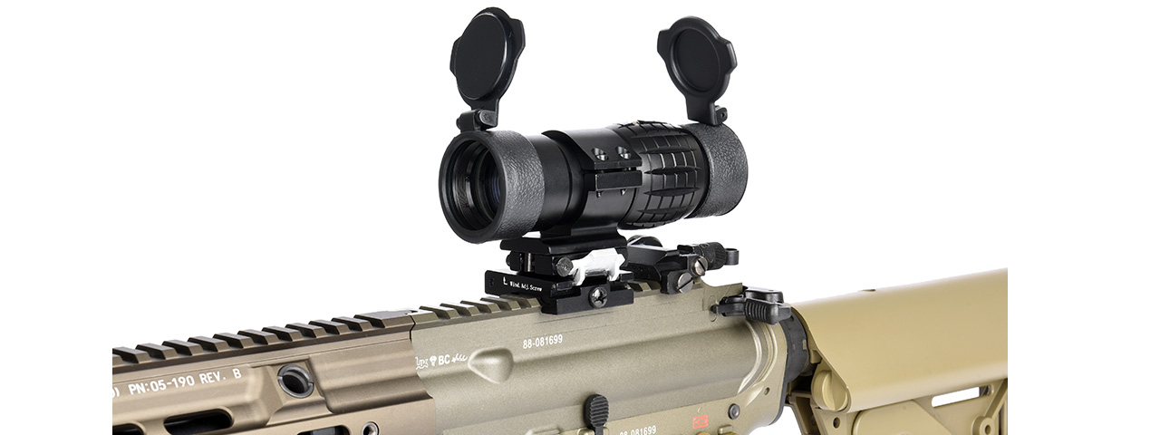Lancer Tactical 1-3X Adjustable Magnifier w/ Picatinny Mount (BLACK) - Click Image to Close