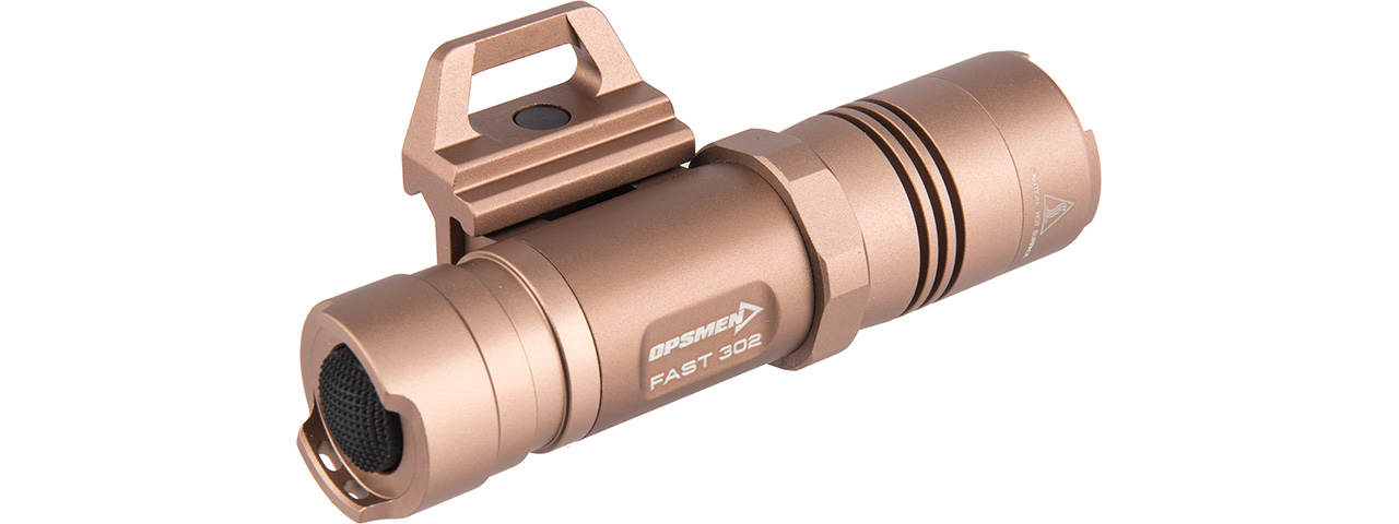 Opsmen FAST 302R WeaponLight 400-Lumen Flashlight for Picatinny Rail (TAN) - Click Image to Close