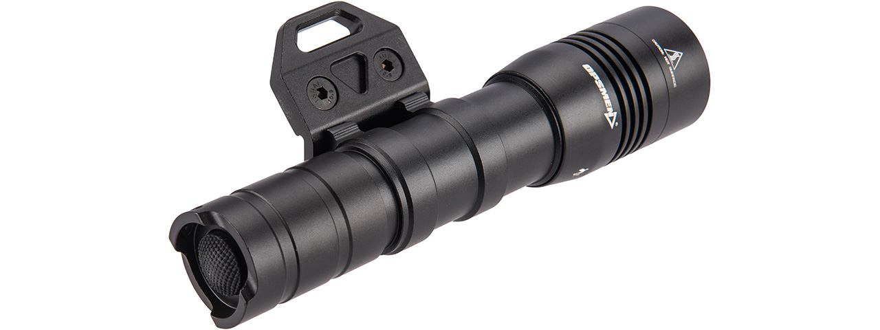 Opsmen FAST502K WeaponLight 800-Lumen Flashlight for KeyMod (BLACK)