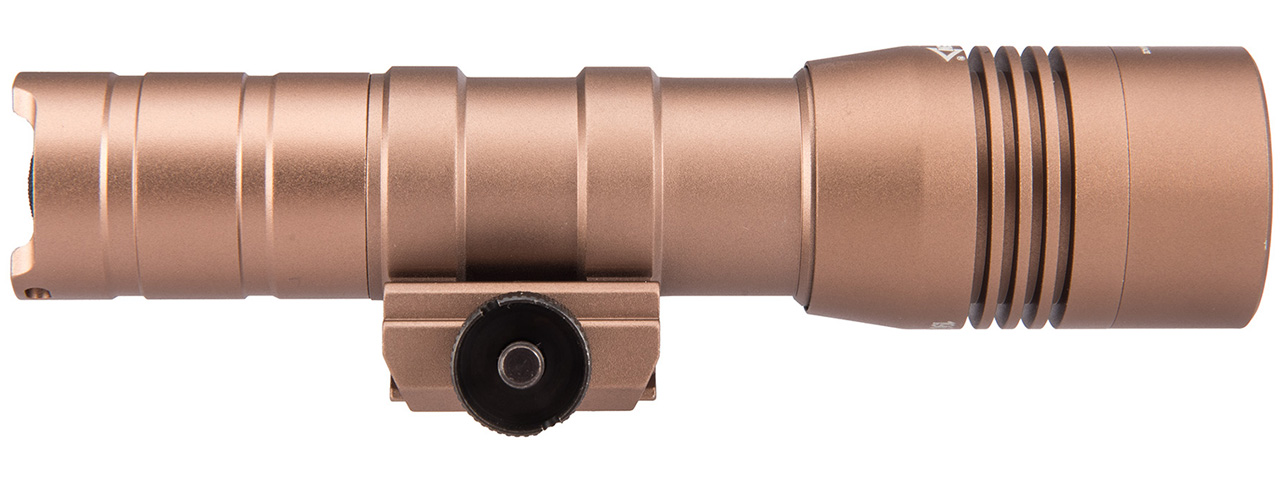 Opsmen FAST 502R WeaponLight 800-Lumen Flashlight for Picatinny Rail (TAN)