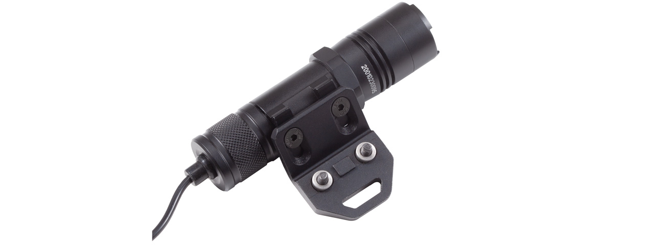 Opsmen FAST 302K Compact High Output Weapon Light for Keymod Handguard (Color: Black)