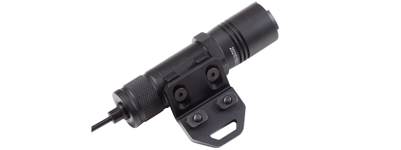 Opsmen FAST 302M Compact High Output Weapon Light for M-LOK Handguard (Color: Black)