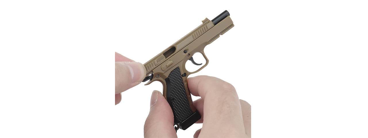 Tactical Detachable Mini Pistol Keychain with Holster (Color: Tan)