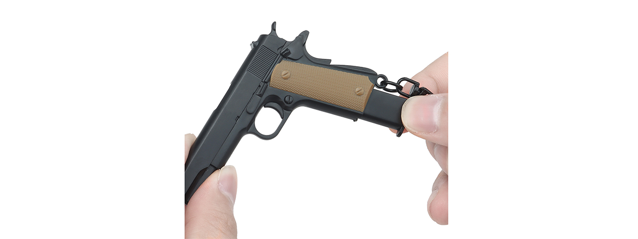 Tactical Detachable Mini 1911 Pistol Keychain (Color: Black)